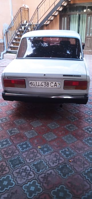 vaz 2107 yili1992 sotiladi