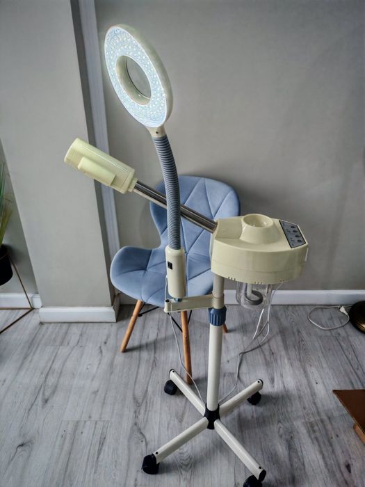 Vapozon cu Lupa Cosmetica LED 2 in 1