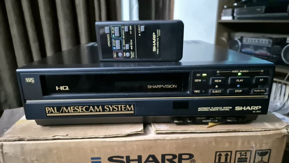 Видео плеер SHARP vc-6v3DR made in Japan в состоянии нового!