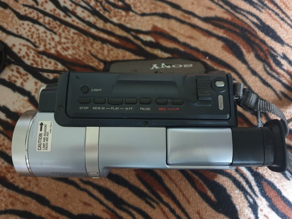 Sony Digital 8 DCR-TRV140E