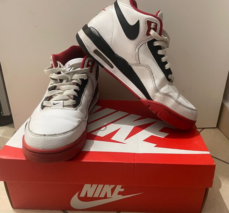 Nike Flight Legacy 42 - 27 cm