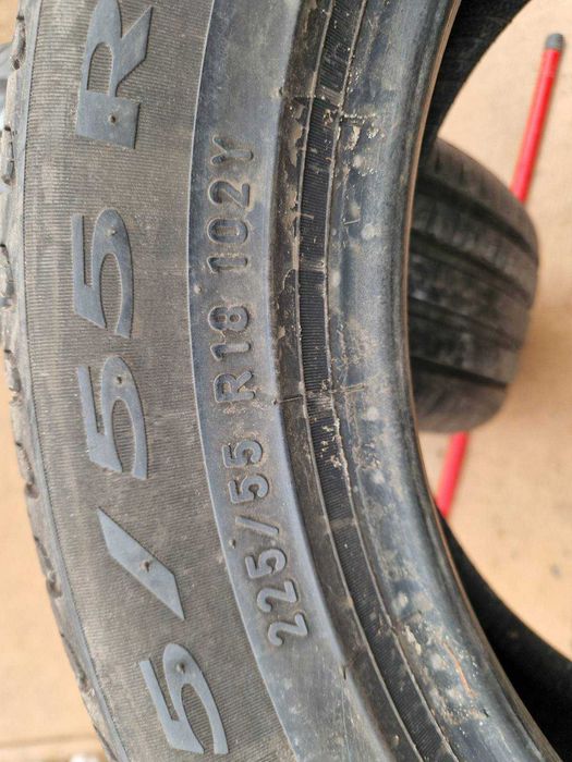 2 Pirelli R18 225/55 Летни гуми  DOT3220