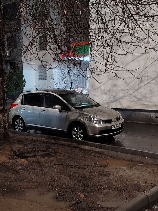 Продается ниссан тиида 2008 года