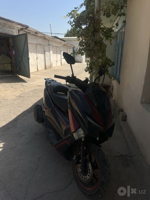 Yamaha S max 150 cc
