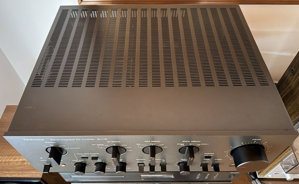Technics SU-V8 stare excelenta