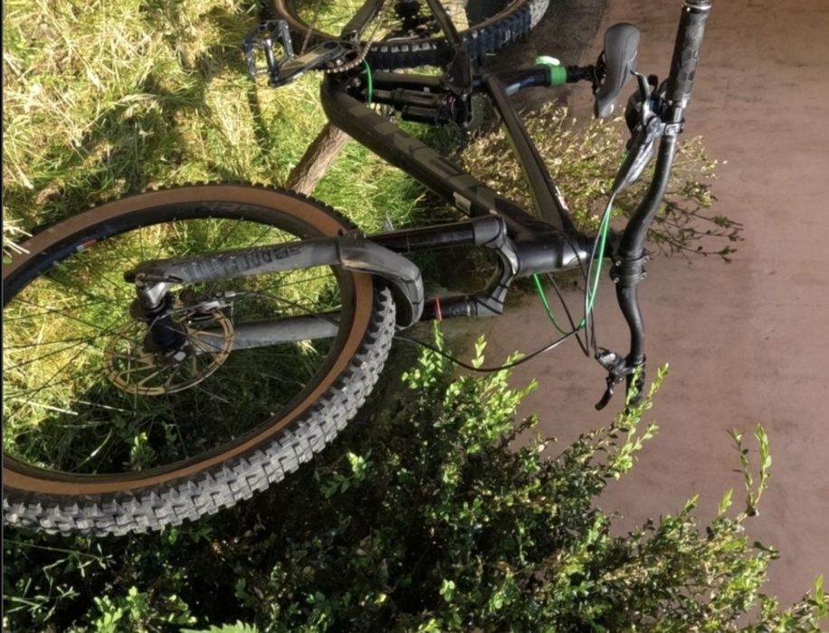 Bicicleta Fullsuspension Trek remedy 8 2021