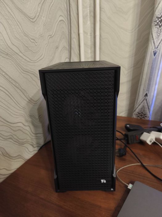 Продам компютер.