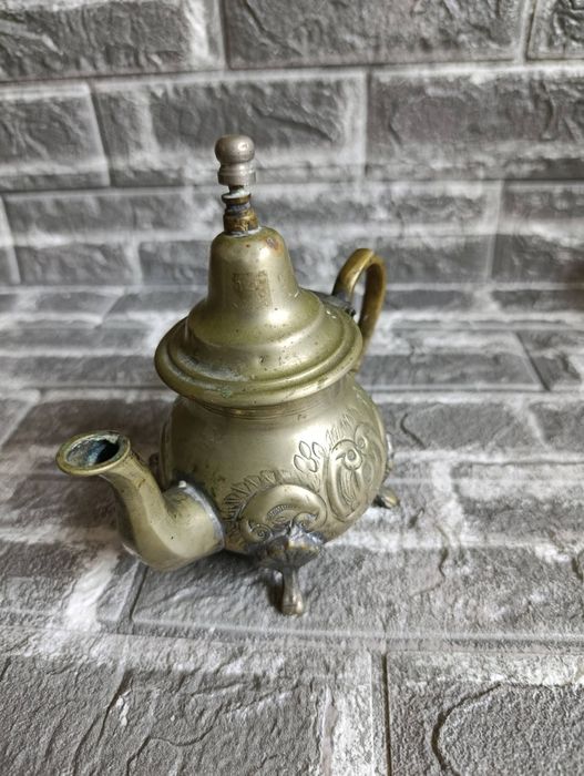 Vintage Арабски чайник