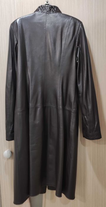 Продам новый кожаный плащ