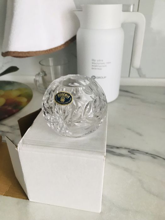 Ваза маленькая , богемский хрусталь