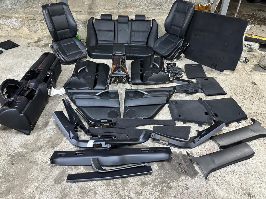 Запчасти на E53 салон