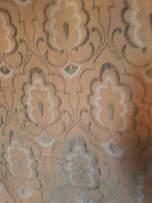 Кърпи /кухненски/ за хранене, пердета и плюшена покривка