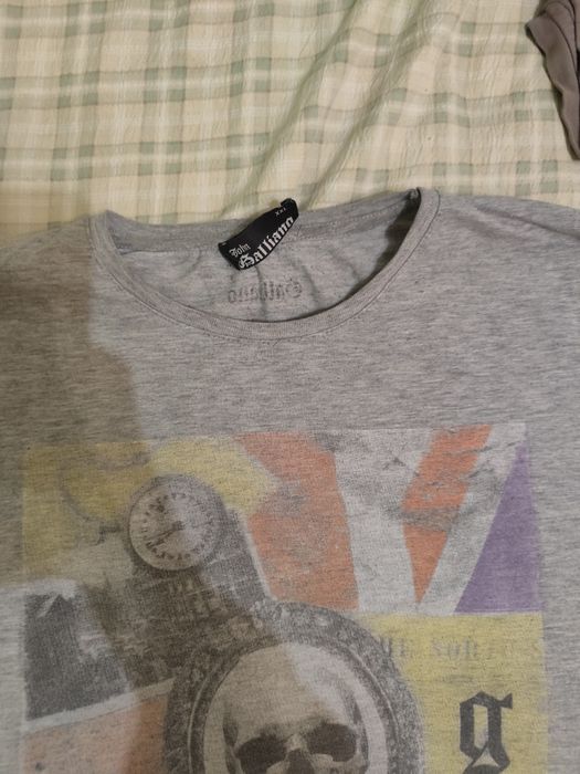 Weather old shirt size XL fits L