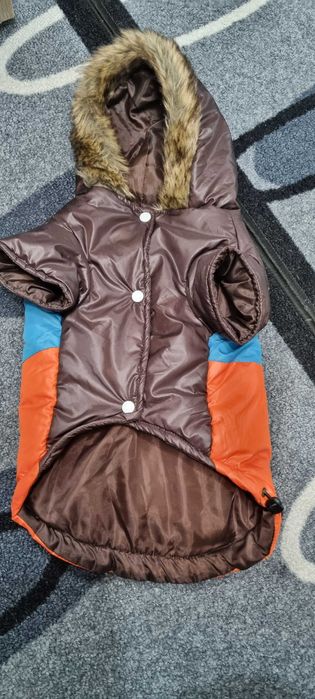 Дрешка за средна порода кученце