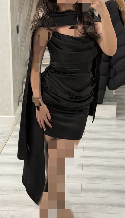 Продам все платья