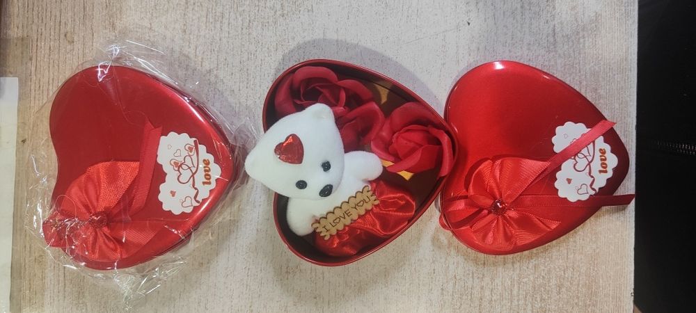 Шкатулка сердце набор мишка и мыло роза