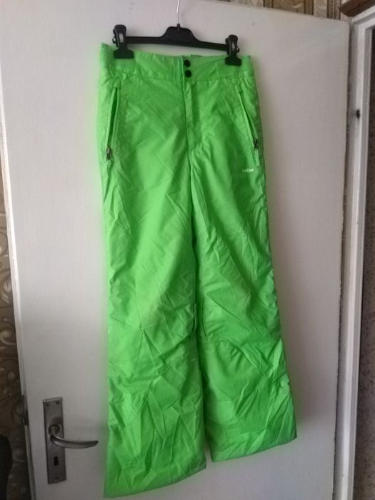 Детски ски гащеризон