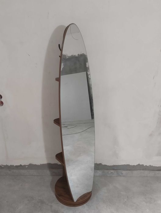 Айланадиган ойна