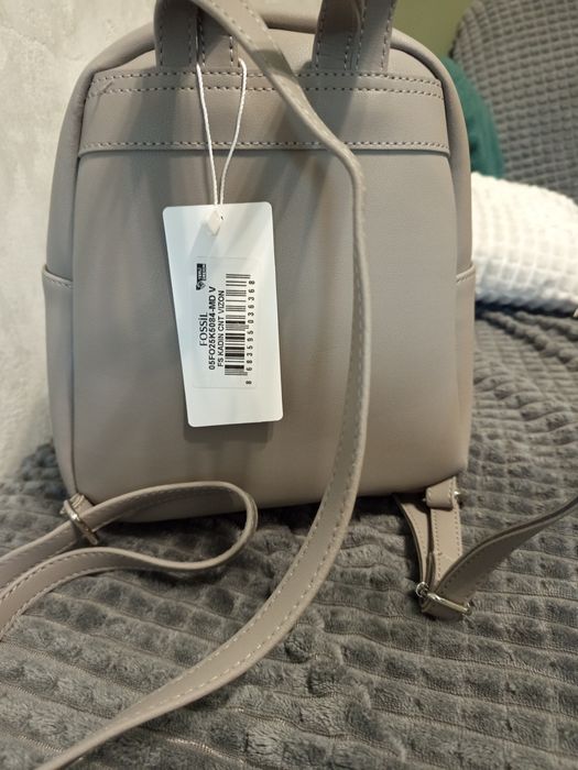 Нова дамска раница