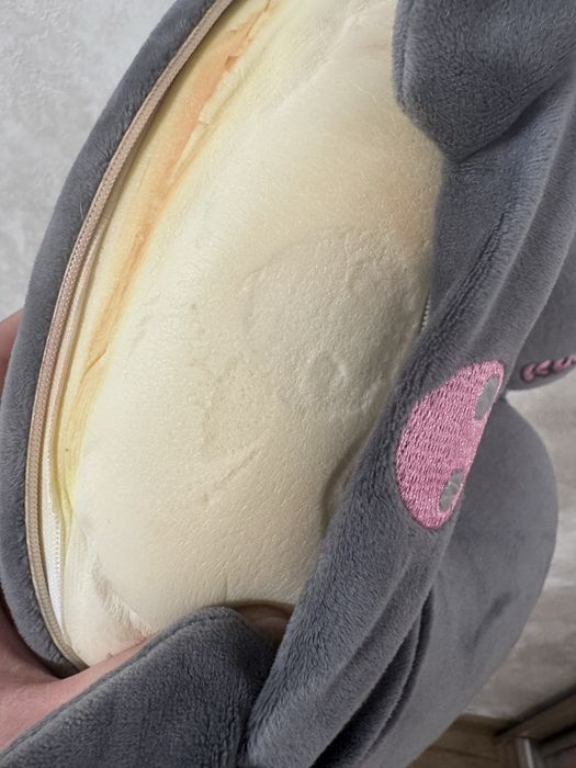 Подушка для поездок под голову