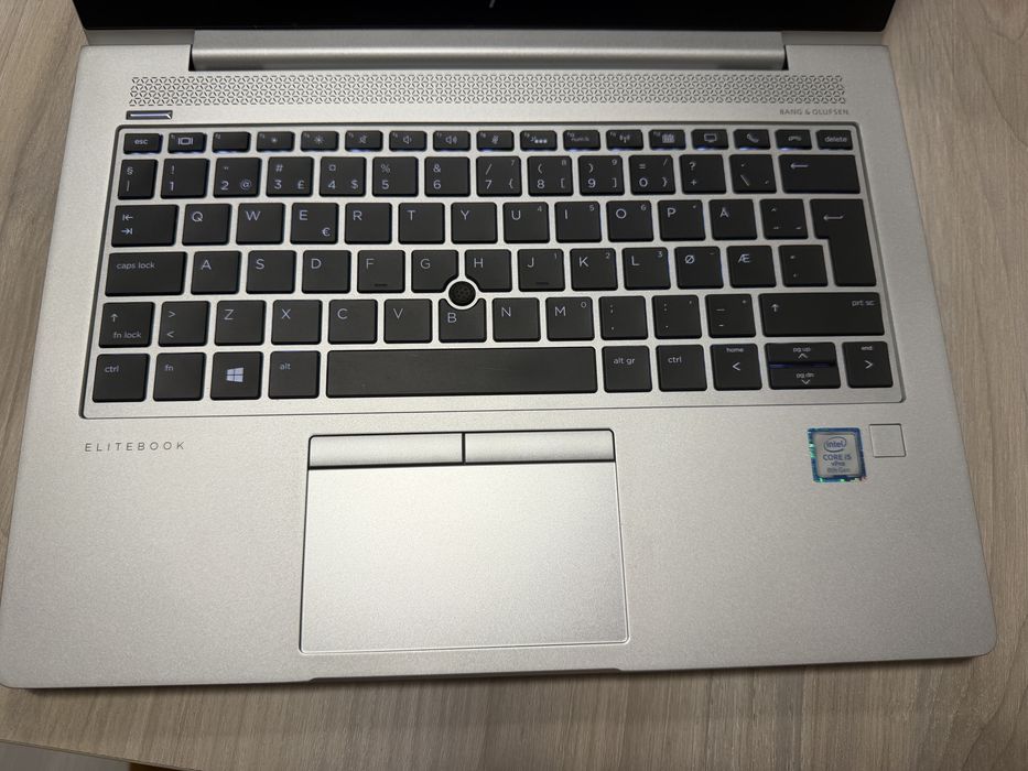 HP Elitebook 830 G6 i5-8365U / 16GB DDR4 / 256GB Samsung