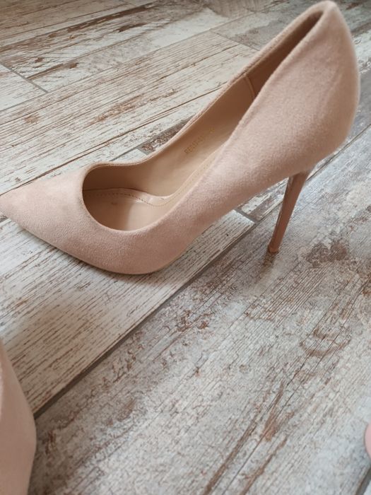 Дамски обувки  пепел от рози