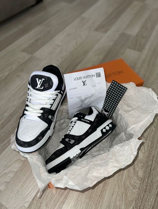 Adidasi louis vuitton
