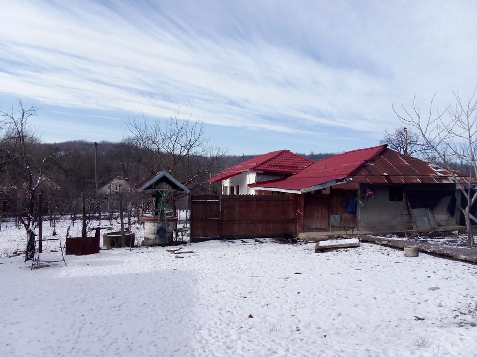 Casă de vânzare la țară