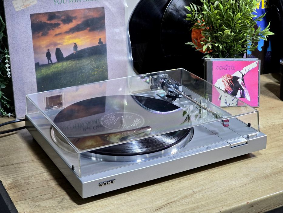 Pick-up SONY PS-LX2, automatic stereo turntable,  direct drive,  Japan