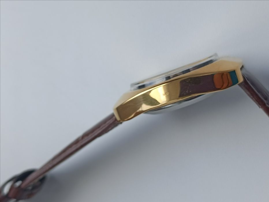 Продам часы СССР