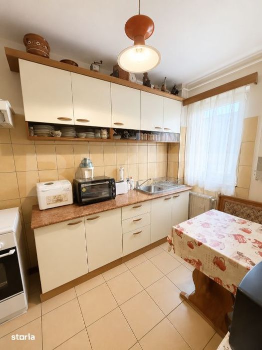 Apartament 3 camere | Parcare inclusa | Etaj intermediar - Astra — fotografia 1