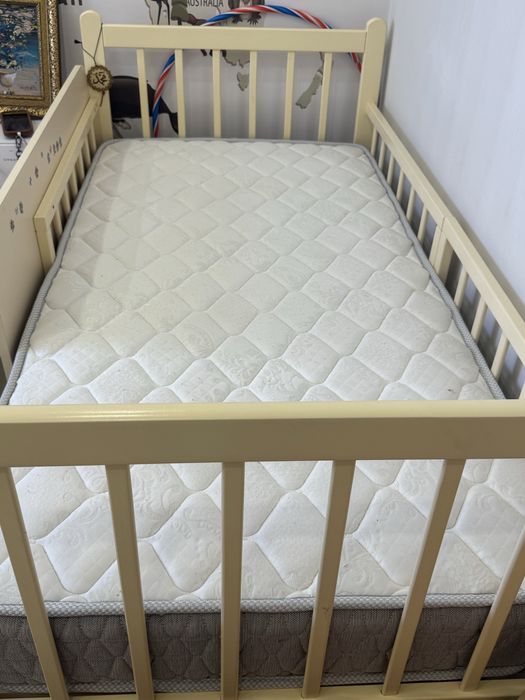 Продам кровать 160*80 см