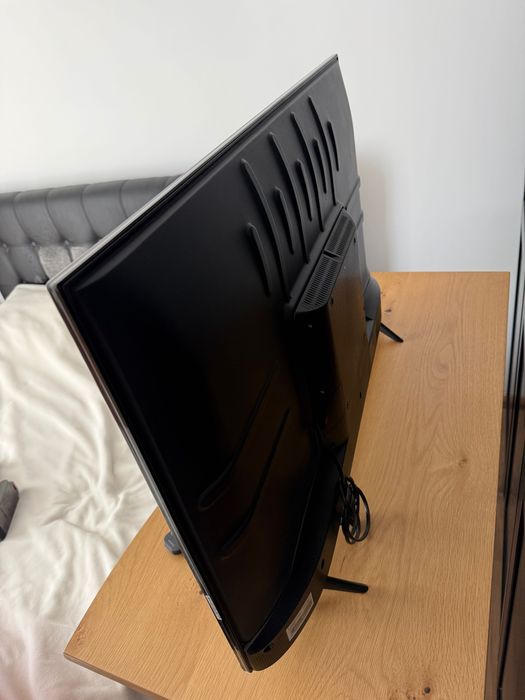 Televizor Smart 4k 108cm Hisense