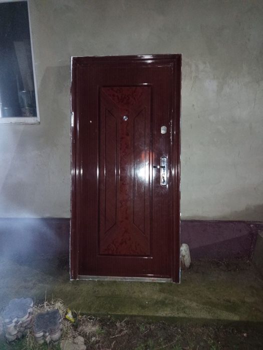 Двери.   25000тг