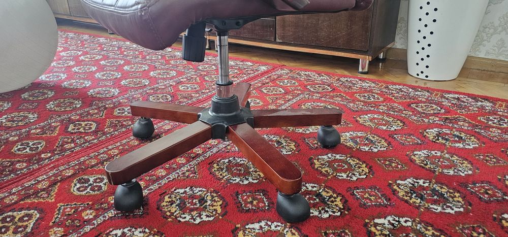 Офисное кресло стиль "TRUMP"