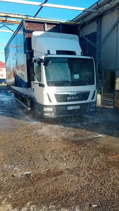 VAND MAN TGL 220 2017