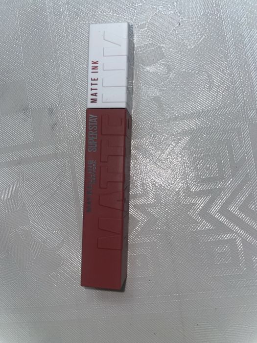 Матовая помада maybelline 175