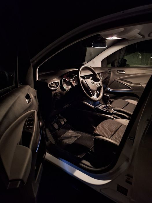 Оpel Crossland X Innovation 1.2