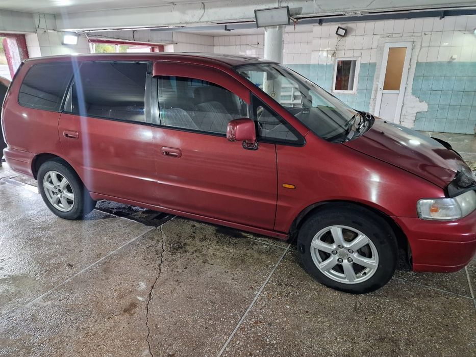 Продам Хонда одиссей 1995г