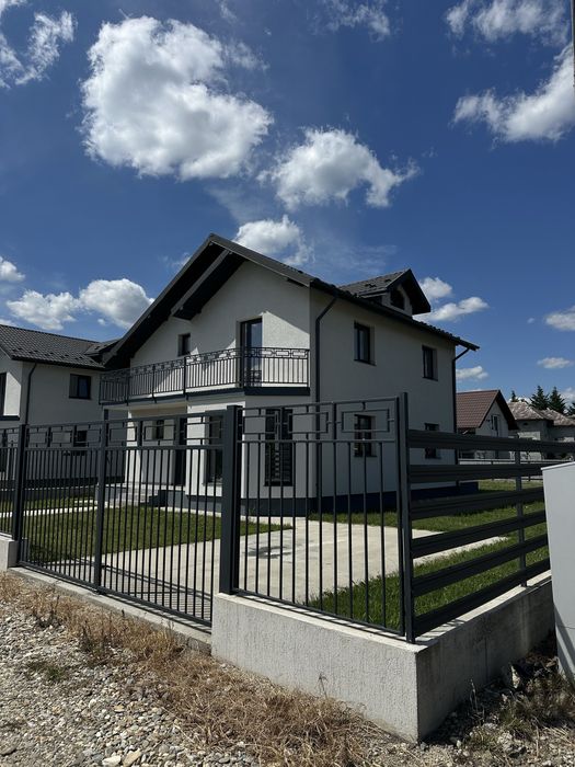 Casa individuala de vanzare – Proprietar | Micesti (Purcareni) 4 dormitoare | 135 mp utili | Teren 500 mp