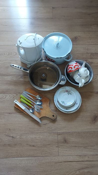 Продам кастрюли бу