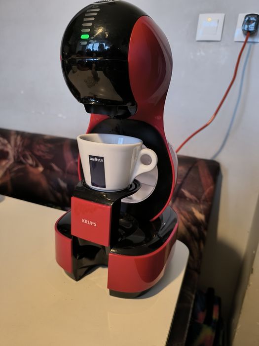 Кафемашина с капсули Dolce gusto Lumio