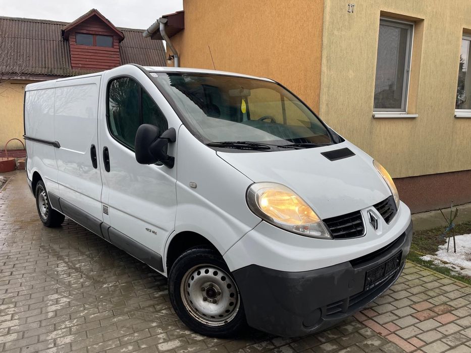 Renault Trafic 2.0 dCi 115cp 2011