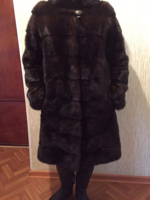 Продам шубу норковую