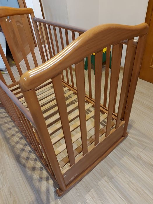 Кроватка  детская 120×60