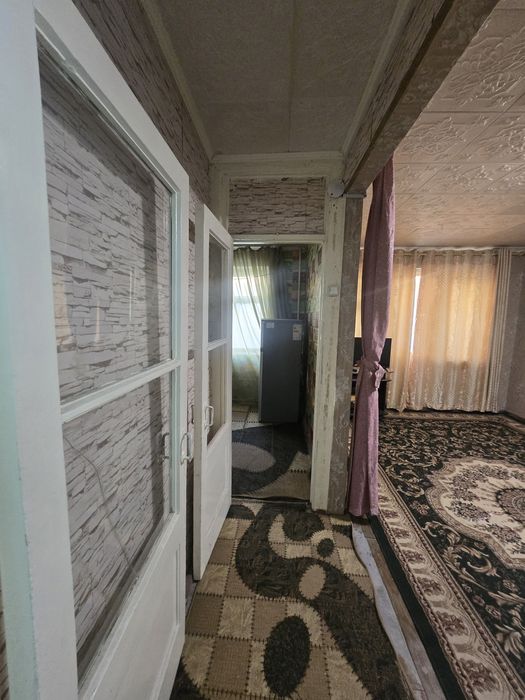 Zudlik bilan frunze massifda 1 xonali kvartira ijaraga beriladi