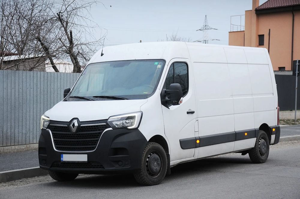 Renault Master Maxi Lung 2021 2.3dCi 131 CP E6 6 trepte AC cat. B