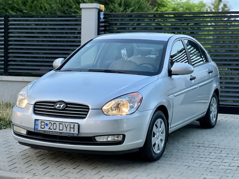 hyundai accent