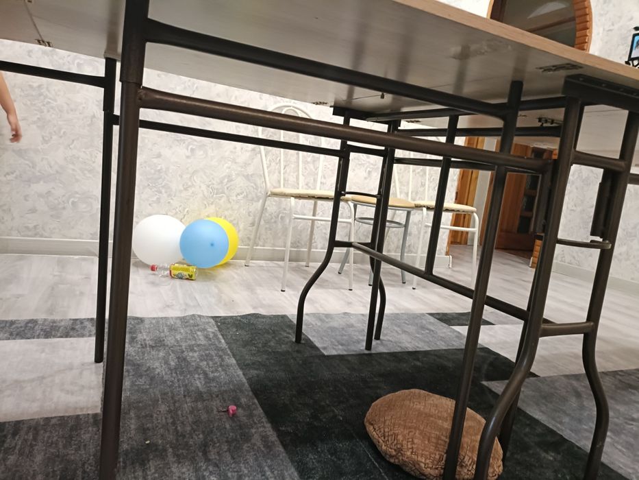 Стол 3.5м сборный со стульями