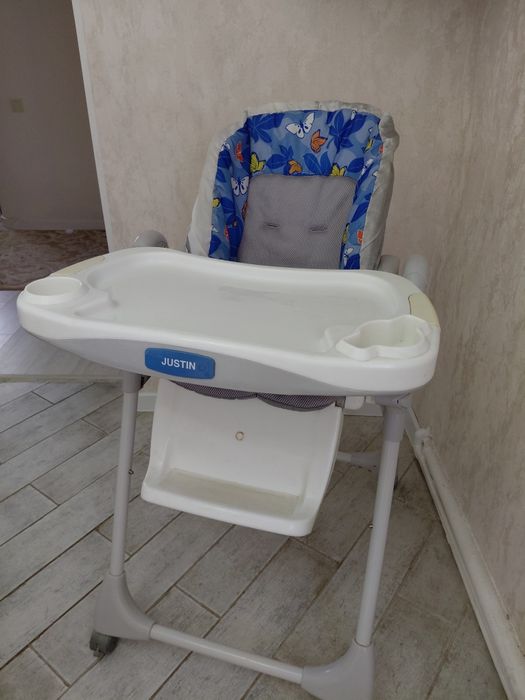 Продам стульчик для кормления